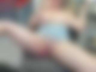 newlisa2018's Live Sex Cam Show