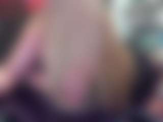 newlisa2018's Live Sex Cam Show