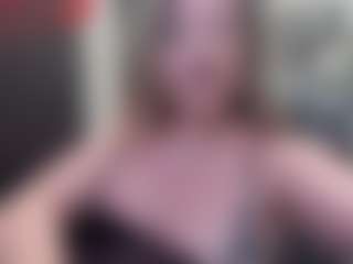newlisa2018's Live Sex Cam Show