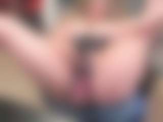 newlisa2018's Live Sex Cam Show