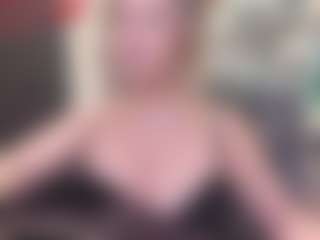 newlisa2018's Live Sex Cam Show