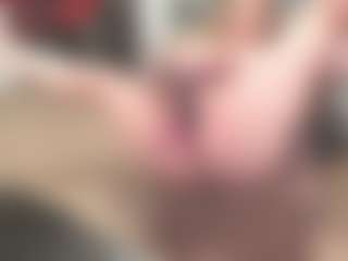newlisa2018's Live Sex Cam Show