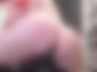 newlisa2018's Live Sex Cam Show