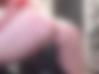 newlisa2018's Live Sex Cam Show