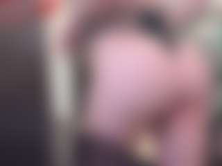 newlisa2018's Live Sex Cam Show
