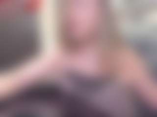 newlisa2018's Live Sex Cam Show
