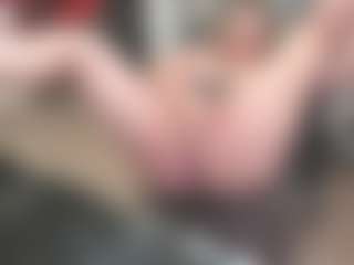 newlisa2018's Live Sex Cam Show