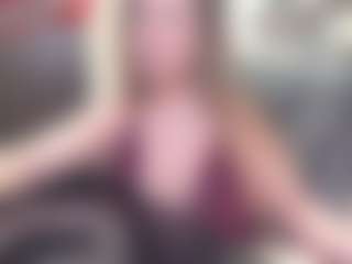 newlisa2018's Live Sex Cam Show