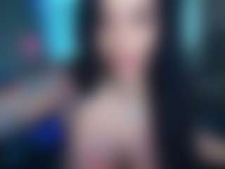 Live cam show with Christina Luvv - Smoker on Camsoda