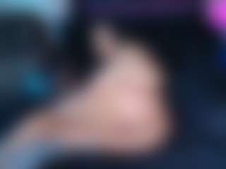 Live cam show with Christina Luvv - Ebony on Cam Slut | united states