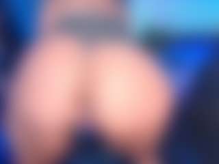 Christina Luvv's Live Sex Cam Show