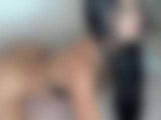julycorreax's Live Sex Cam Show
