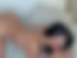 julycorreax's Live Sex Cam Show