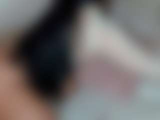 julycorreax's Live Sex Cam Show