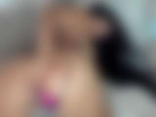 julycorreax's Live Sex Cam Show