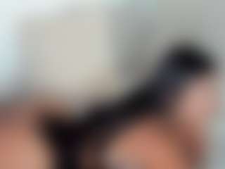 Live cam show with julycorreax - Oil on Camsoda