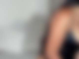 julycorreax's Live Sex Cam Show