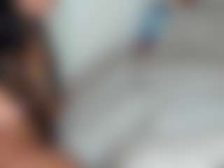 julycorreax's Live Sex Cam Show