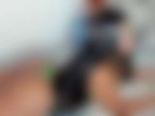 julycorreax's Live Sex Cam Show