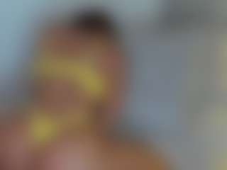 Live cam show with julycorreax - Lovense Brown Hair on SpankPalCams