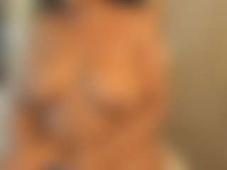 KyleFoxx's Live Sex Cam Show