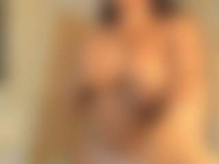 Live cam show with KyleFoxx - Fingering on Gym Cam Girls