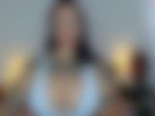 toothyy MILF webcam performer live streaming