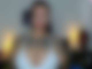 toothyy MILF webcam performer live streaming