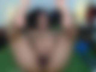 toothyy's Live Sex Cam Show