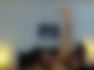 toothyy's Live Sex Cam Show