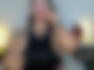 toothyy's Live Sex Cam Show