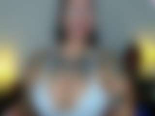 toothyy's Live Sex Cam Show