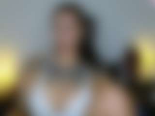 toothyy MILF webcam performer live streaming