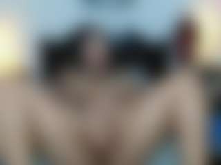toothyy's Live Sex Cam Show