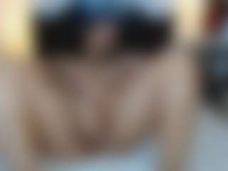 toothyy's Live Sex Cam Show