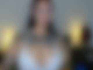 Live cam show with toothyy - Athletic Shaved Pussy on Dolls Live