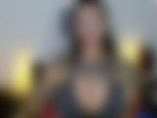 toothyy's Live Sex Cam Show
