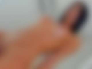 Live cam show with Emma Mejia - Latina on Camsoda | colombia