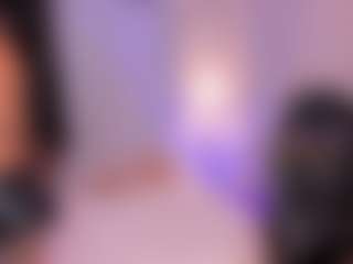Live cam show with leahjones - Fuck on Camsoda