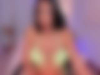 Live cam show with leahjones - Fuck on Camsoda