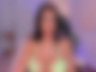 Live cam show with leahjones - Fuck on Camsoda