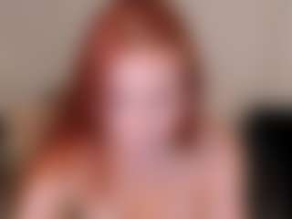 Live cam show with Mia Farrell - Red Hair on hrnylive.com