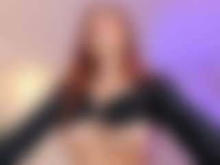 Live cam show with Mia Farrell - Big Ass on Camversity