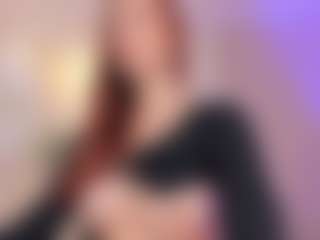 Mia Farrell's Live Sex Cam Show