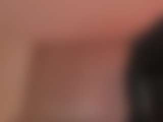 Mia Farrell's Live Sex Cam Show