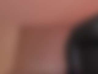 Mia Farrell's Live Sex Cam Show
