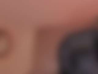 Mia Farrell's Live Sex Cam Show