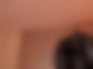 Live cam show with Mia Farrell - Camel Toe on Hubzter Live
