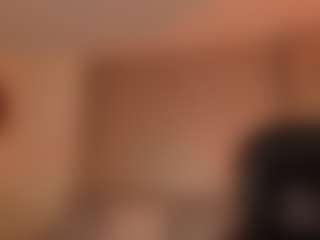Mia Farrell's Live Sex Cam Show
