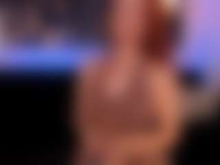 Mia Farrell's Live Sex Cam Show